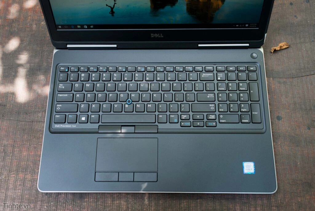 Thế Giới Số 365 | Laptop cũ Dell Precision 7510 - Core i7 / Xeon