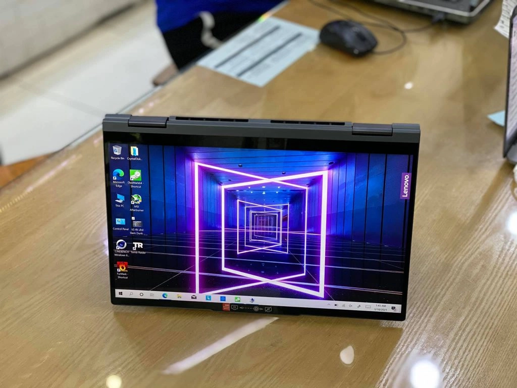 Thế Giới Số 365 | [Mới 100%] Laptop Lenovo Yoga Slim 7 15ITL05 (Core i5-1135G7/8GB/512GB PCIE/15.6 FHD cảm ứng/WIN10)