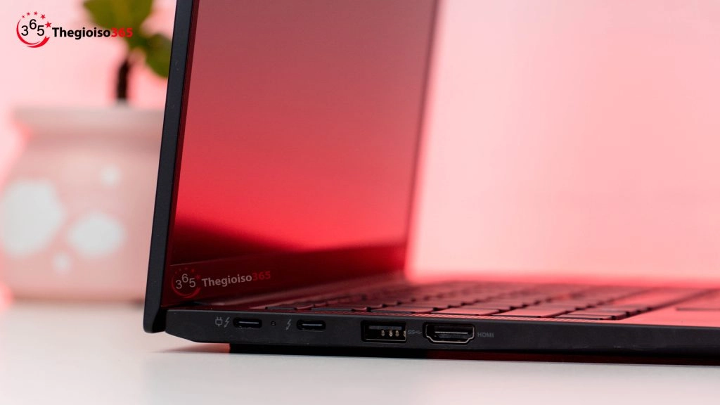 Thế Giới Số 365 | [Like New] Lenovo Thinkpad X1 Carbon Gen 10 (Core i5-1245U, 32GB, 512GB, 14 FHD+)