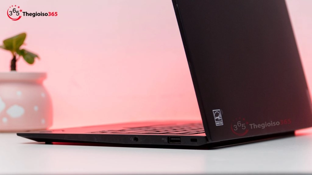 Thế Giới Số 365 | [Like New] Lenovo Thinkpad X1 Carbon Gen 10 (Core i5-1245U, 32GB, 512GB, 14 FHD+)
