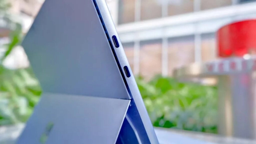 Thế Giới Số 365 | [Mới 100%] Surface Pro 9 Wifi (Core i7 1255U/ Ram 16GB / SSD 1TB)