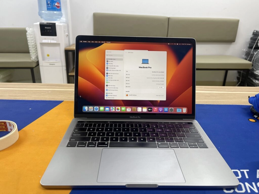 Thế Giới Số 365 | [Mới 99%] MacBook Pro 2019 13 inch Core i5 RAM 8GB SSD 128GB 1.4Hz