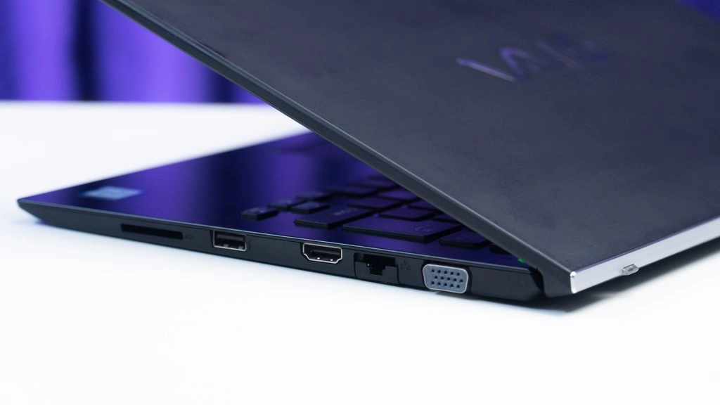 Thế Giới Số 365 | Laptop Sony Vaio VJPG11C11N 2017 13.3"
