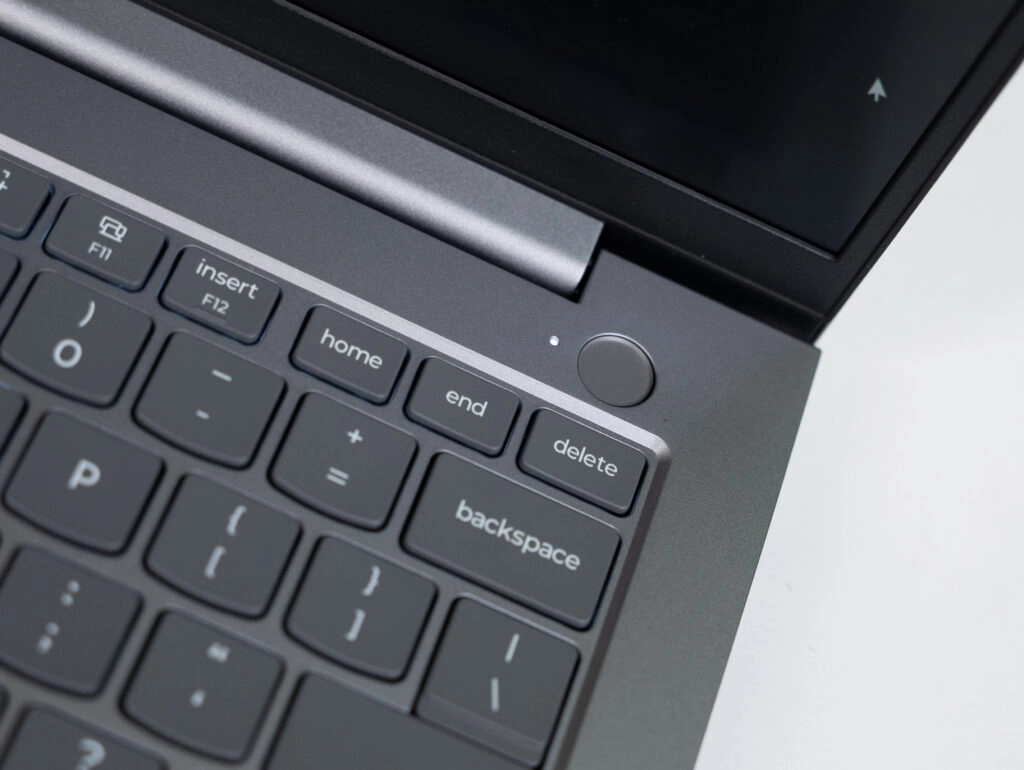 Thế Giới Số 365 | [New 100%] Lenovo Thinkbook 14 G8 2025 (Core 5-220H, 16GB, 512GB, 14 FHD+ 120Hz)