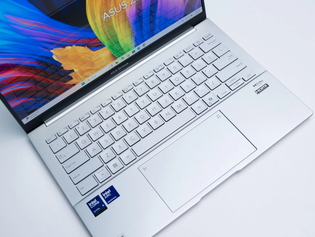 Thế Giới Số 365 | [New 100%] Asus Zenbook 14 UX3405 2025 (Ultra 9 285H, 32GB, 1TB, 14 3K 120Hz OLED) - Foggy Silver