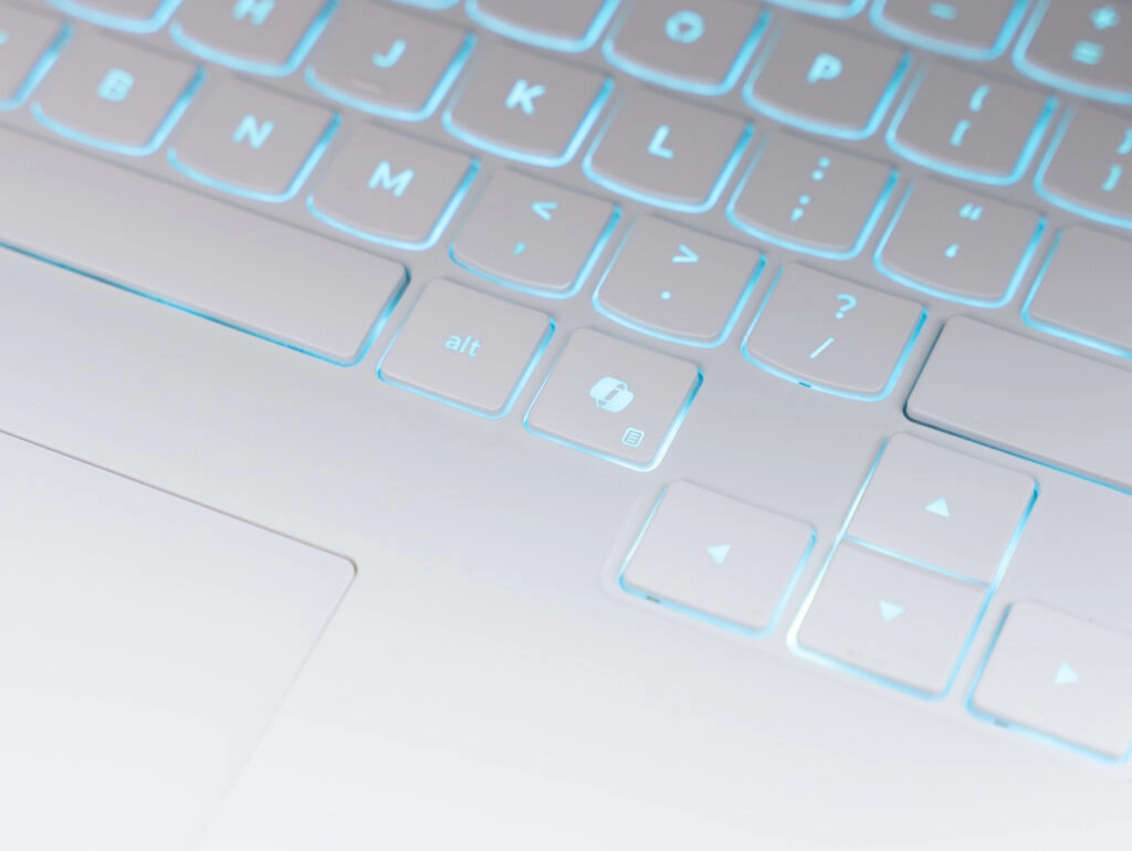 Thế Giới Số 365 | [New 100%] Lenovo Legion Y9000P 2025 (Ultra 9 275 HX, 32GB, 1TB, RTX 5060 8GB, 16 2K+ OLED 240Hz) - Glacier White