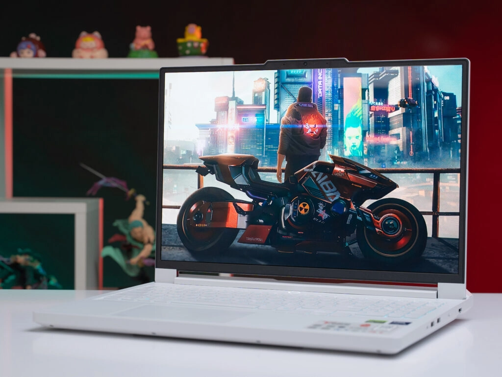 Thế Giới Số 365 | [New 100%] Lenovo Legion Y9000P 2025 (Ultra 9 275 HX, 32GB, 1TB, RTX 5060 8GB, 16 2K+ OLED 240Hz) - Glacier White
