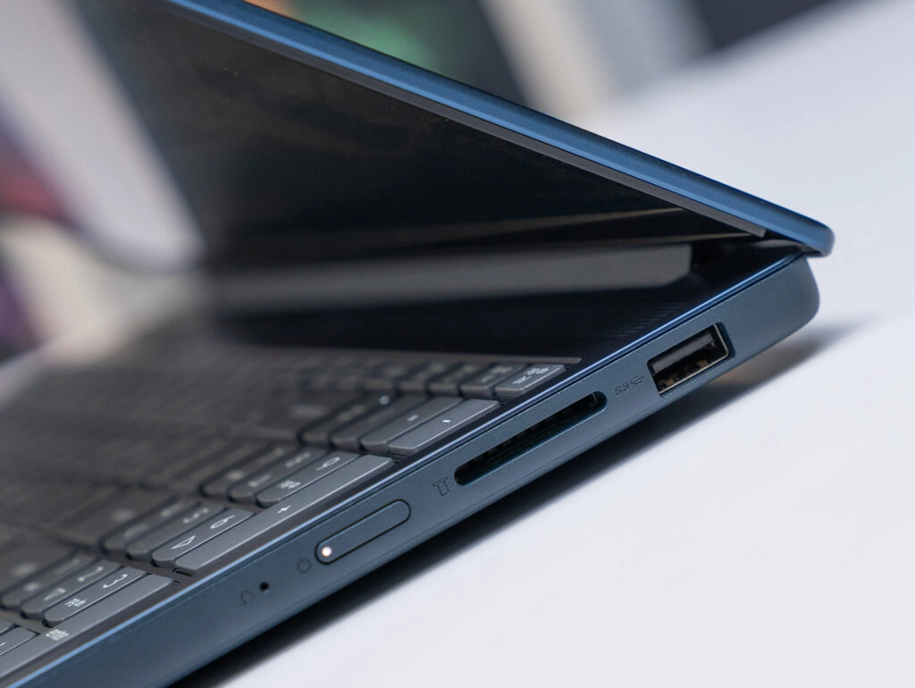 Thế Giới Số 365 | [New 100%] Lenovo IdeaPad Slim 3 15 2025 (Xiaoxin 15c AHP10) (Ryzen 7 8745HS, 16GB, 512GB, AMD 780M, 15.3 FHD+)