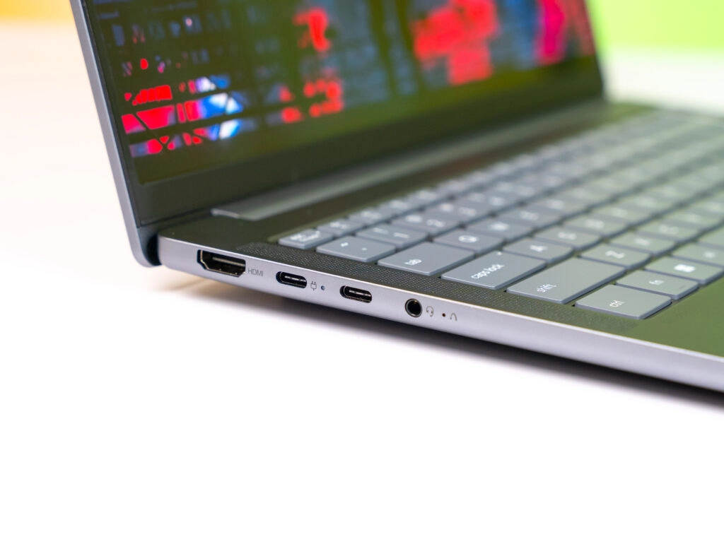 Thế Giới Số 365 | [New 100%] Lenovo IdeaPad Slim 5 14 2025 (XiaoXin Pro 14c) (Ryzen 7 H 255, 24GB, 1TB, 14.0 2.8K OLED 120Hz)