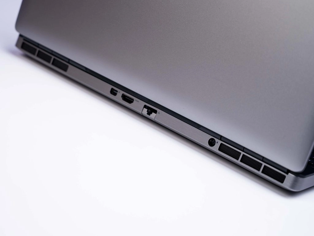 Thế Giới Số 365 | [Like New] Dell Precision 7560 (Core i9-11950H, 32GB, 512GB, RTX A4000, 15.6 FHD)