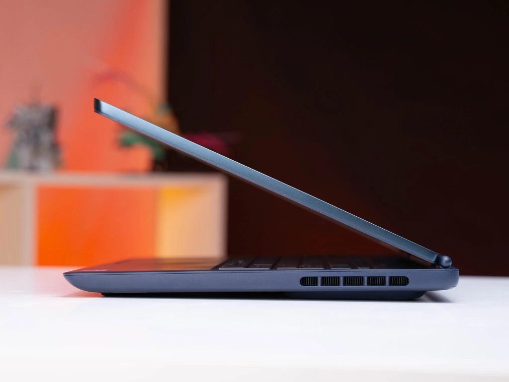 Thế Giới Số 365 | [New 100%] Alienware 16 Aurora 2025 (Core 7 240H, 32GB, 1TB, RTX 5060 8GB, 16 2K+ 120Hz)
