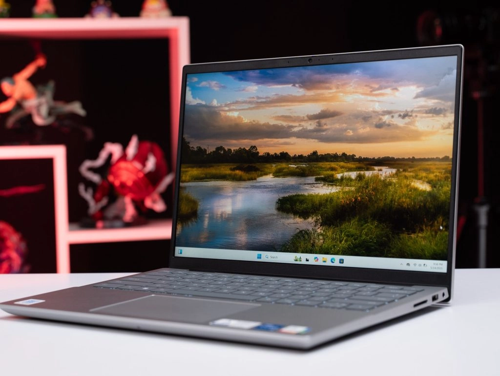 Thế Giới Số 365 | Bật Mí 3 Mẫu Ultrabook 14″ Có Sự Kết Hợp Hoàn Hảo Giữa Thiết Kế Sang Trọng & Hiệu Năng Bùng Nổ