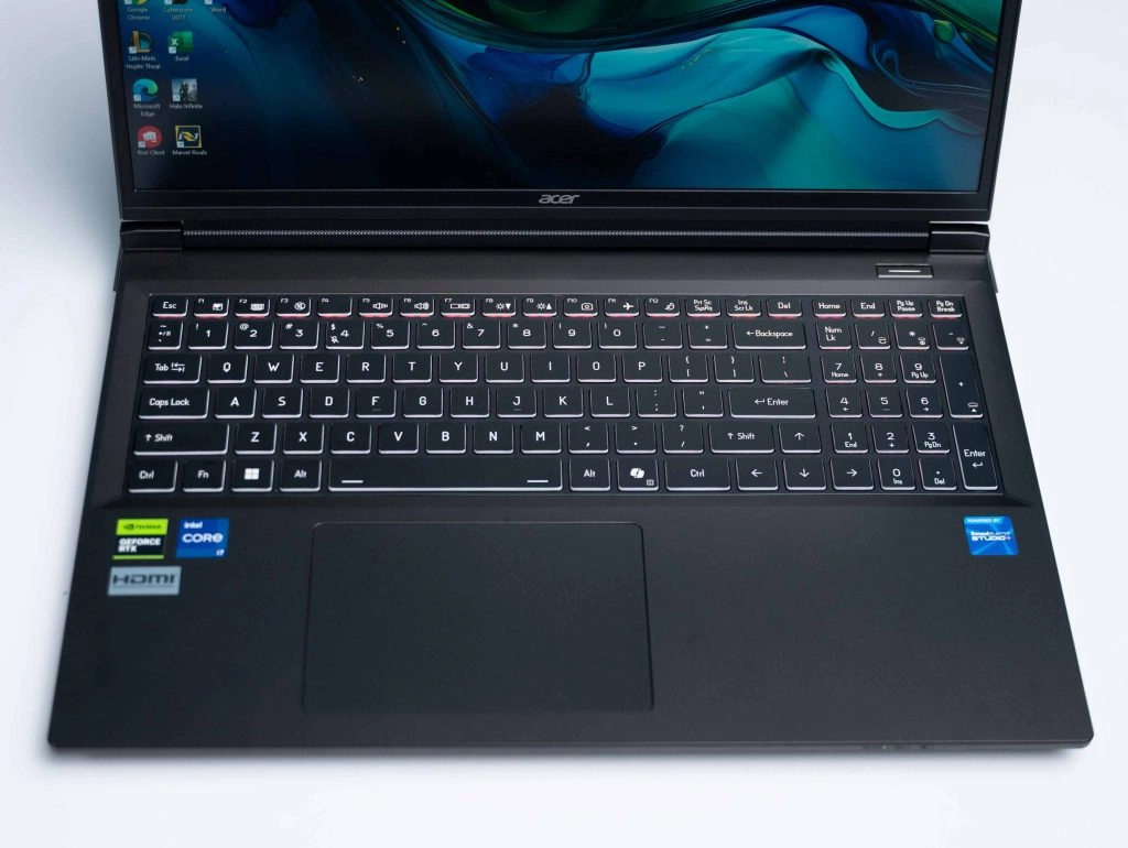 Thế Giới Số 365 | [New 100%] Acer Shadow Knight SH16-71-5G61 (Core i5-14450HX, 16GB, 1TB, RTX 4070 8GB, 16 2K+ IPS 165Hz)