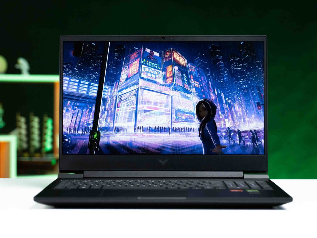 HP Victus 16