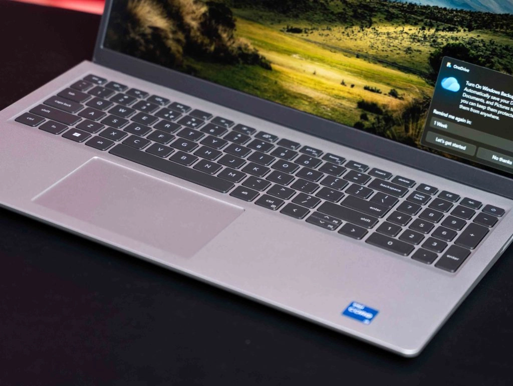 Thế Giới Số 365 | [New 100%] Dell 15 DC15250 71092480 (Core i7 1355U, 16GB, 512GB, 15.6 FHD 120Hz)