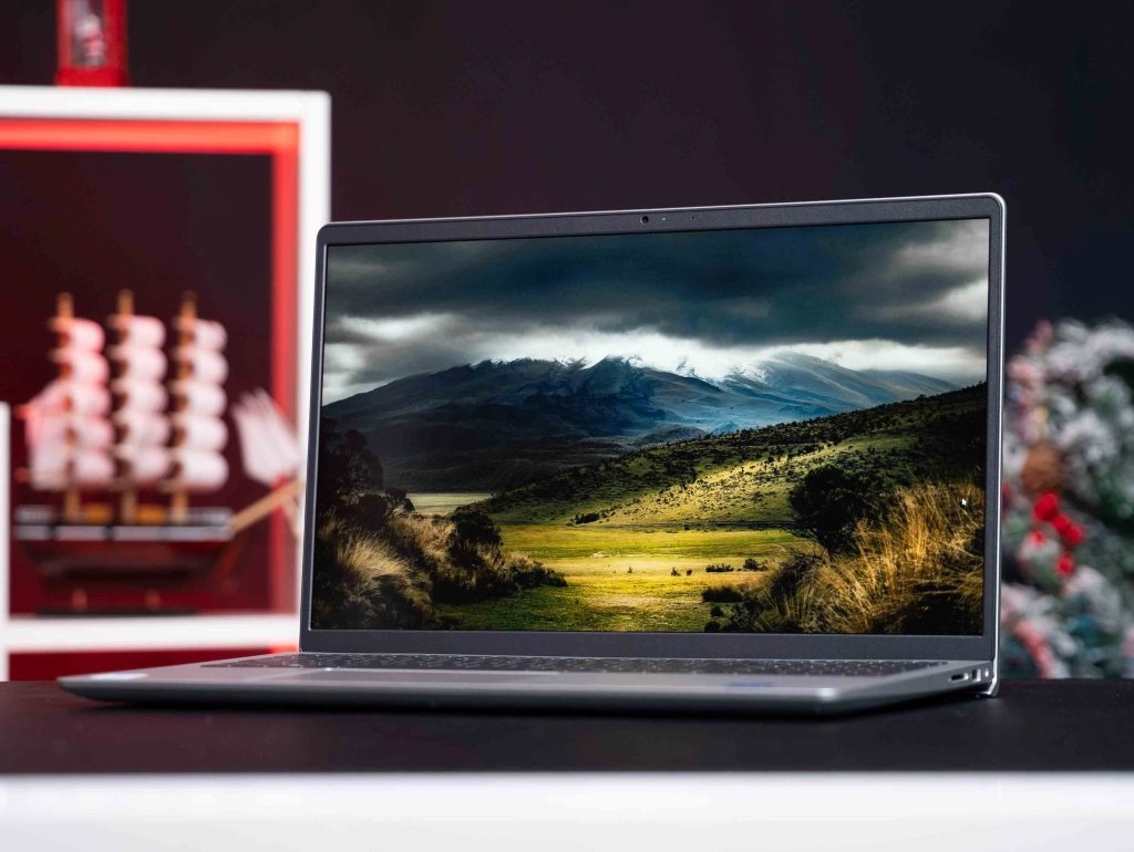 Thế Giới Số 365 | [New 100%] Dell 15 DC15250 71092480 (Core i7 1355U, 16GB, 512GB, 15.6 FHD 120Hz)