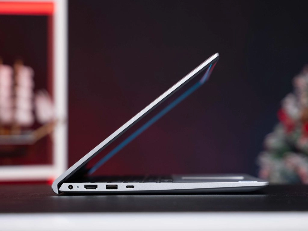 Thế Giới Số 365 | [New 100%] Dell 15 DC15250 71092480 (Core i7 1355U, 16GB, 512GB, 15.6 FHD 120Hz)