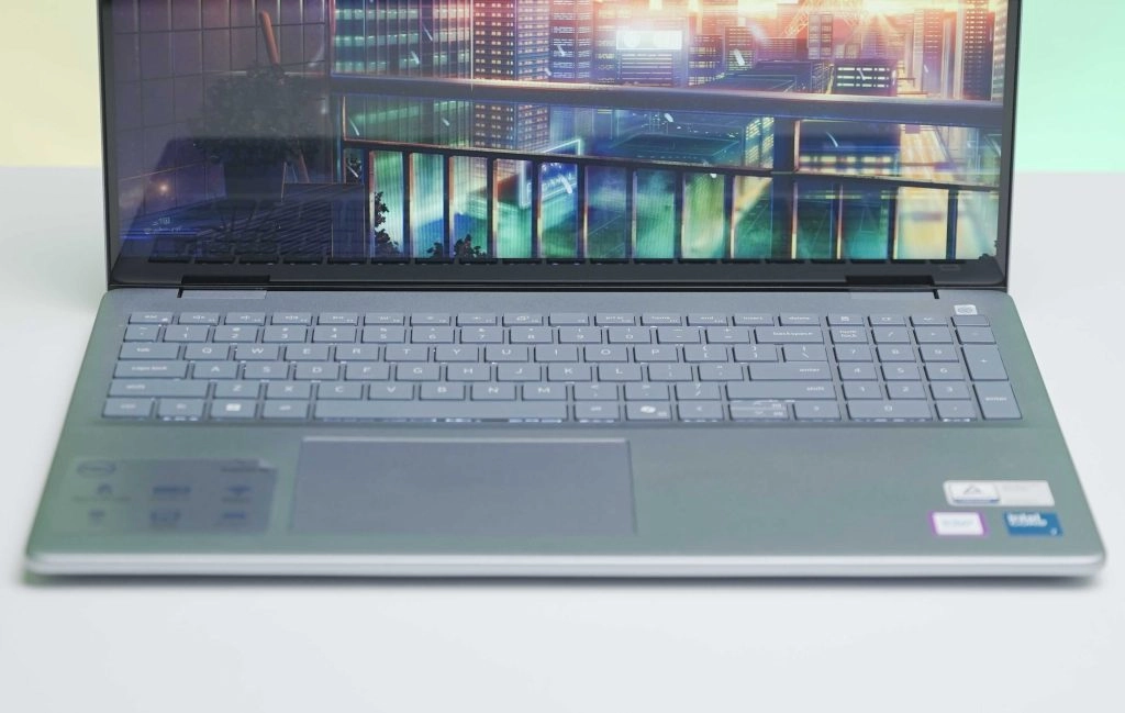 Thế Giới Số 365 | [New 100%] Dell Inspiron 16 5640 (Core 7 - 150U, 16GB, 1TB, 16 inch FHD+ Touch)