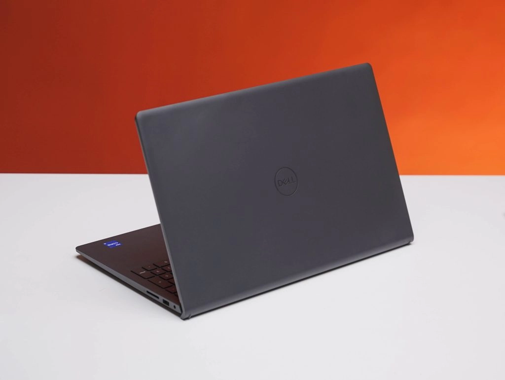 Thế Giới Số 365 | [New Full VAT] Dell 15 DC15250 5434BLK (Core i5 1334U, 8GB, 512GB, 15.6 FHD Touch)