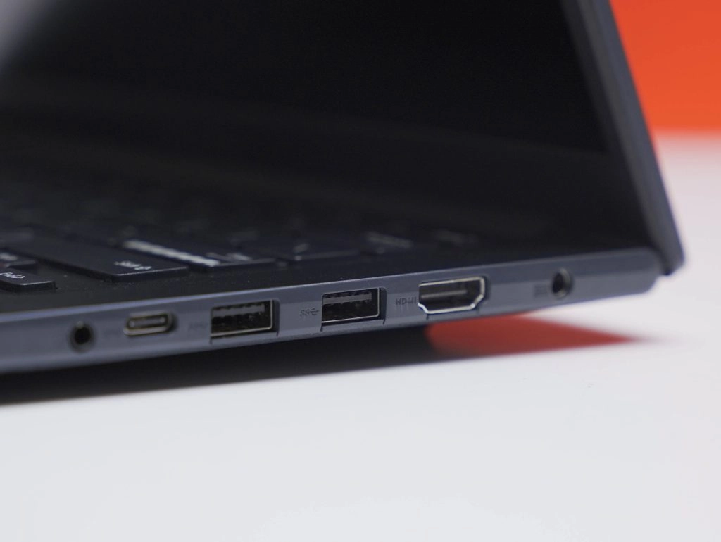 Laptop chính hãng giá tốt | Gaming, văn phòng, đồ họa – Thế Giới Số 365 [New Full VAT] Asus Vivobook 14 X1404VAP-V14.C58256 (Core 5 120U, 8GB, 256GB, 14.0 FHD)