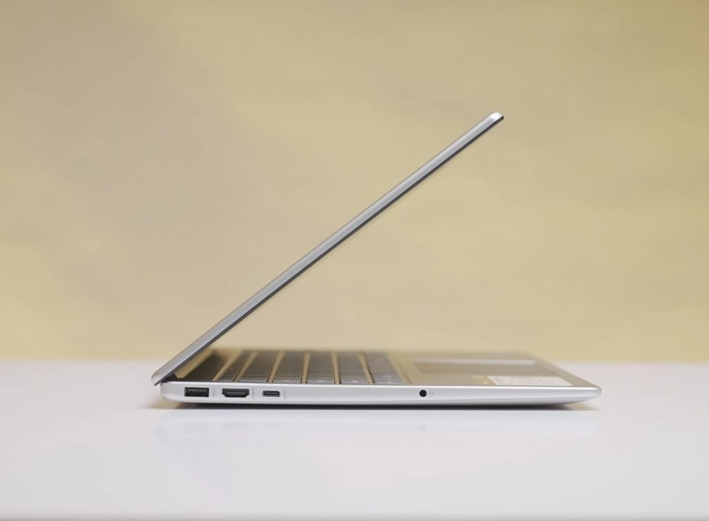 Thế Giới Số 365 | [New Full VAT] HP 15-fd0250wm (Core i5-1334U, 8GB, 512GB, 15.6 HD LED)
