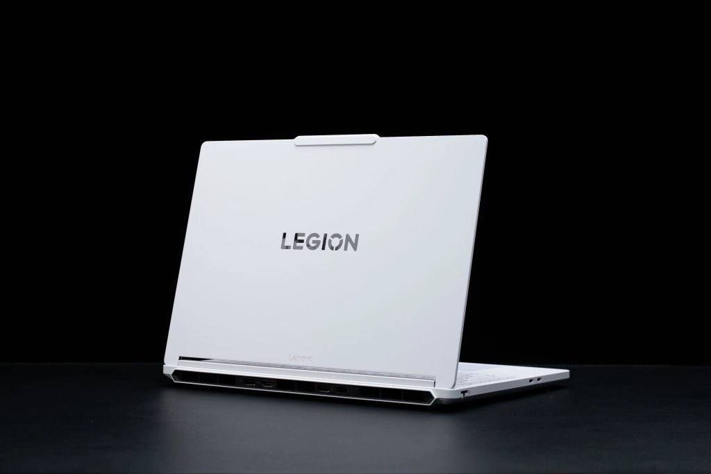 Laptop chính hãng giá tốt | Gaming, văn phòng, đồ họa – Thế Giới Số 365 [New 100%] Lenovo Legion Y7000X 2026 (Core Ultra 7 251HX, 16GB, 1TB, RTX 5060 8GB, 15.3 2K+ OLED 165Hz) - GlacierWhite