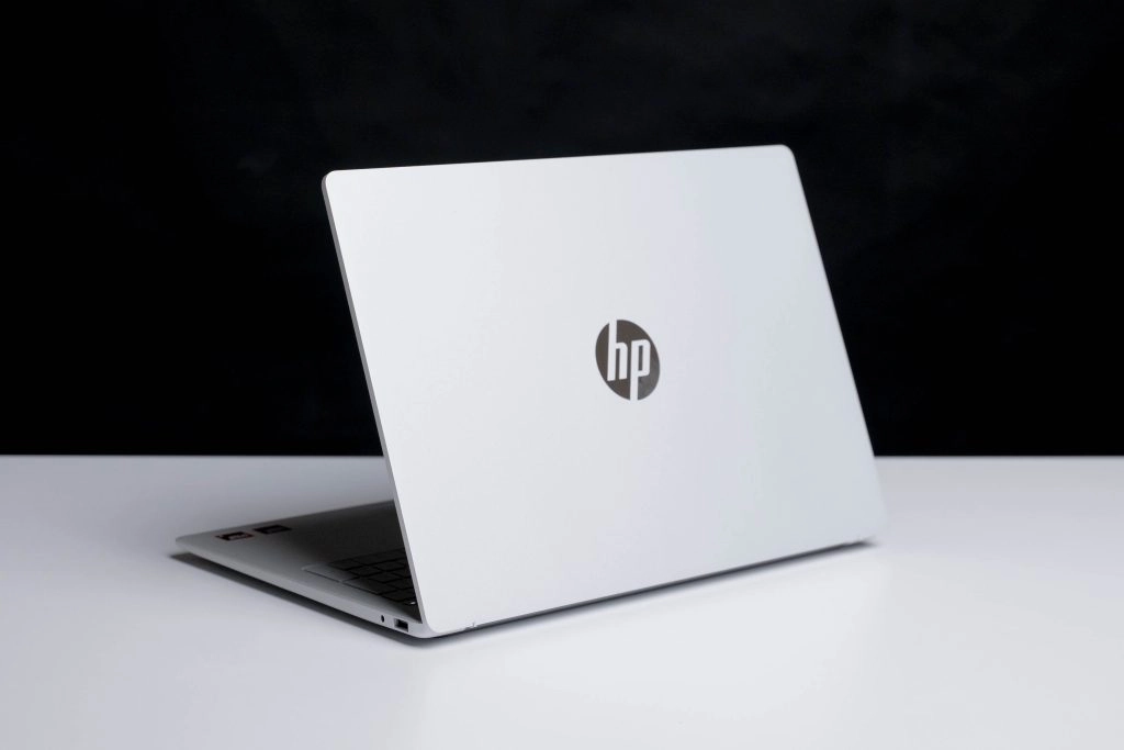 Thế Giới Số 365 | [New 100%] HP OmniBook 3 16-by0015dx (Ryzen 5 40, 8GB, 256GB, 16 2K Touch)