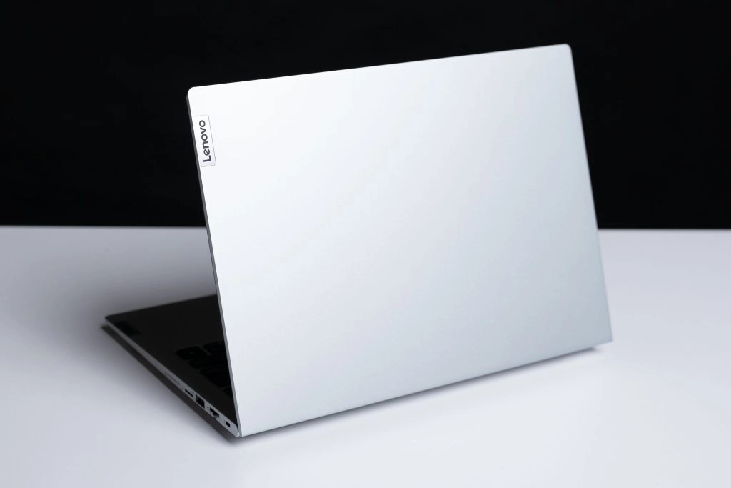 Thế Giới Số 365 | [New Outlet] Lenovo ZhaoYang X7 14 IRH052 (Core i7 13700H, 16GB, 1TB, RTX 3050 4GB, 14 2K+)